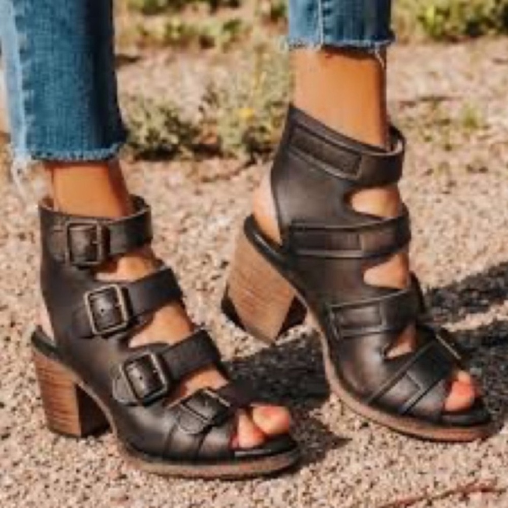FREEBIRD by STEVEN Quail Wide Strap Gladiator Heeled Sandals